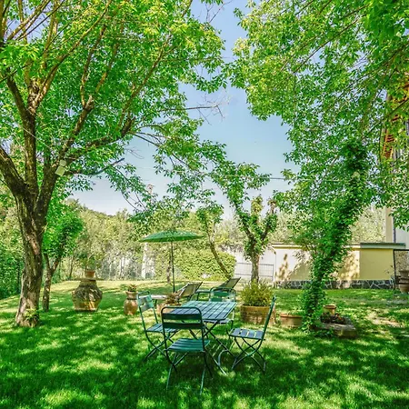 Apartment 2 Bedroom Lovely In Il Ferrone